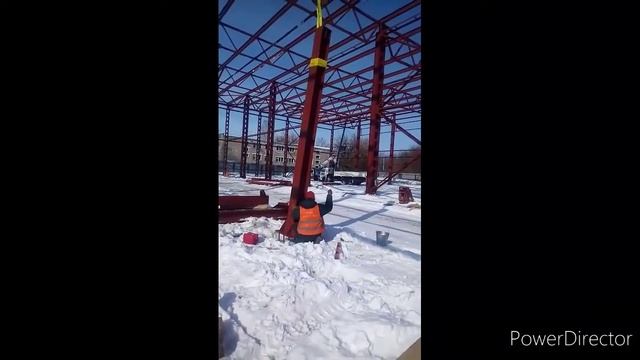 Монтаж металлической колонны на анкерный ростверк. смотреть онлайн