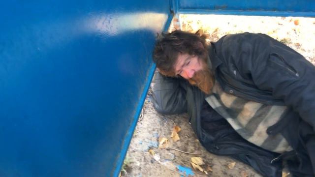 Anton SKALD и типичный русачок смотреть онлайн