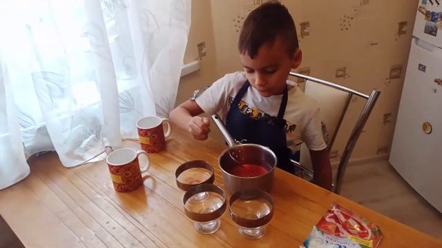 Как приготовить вкусное клубничное желе смотреть онлайн