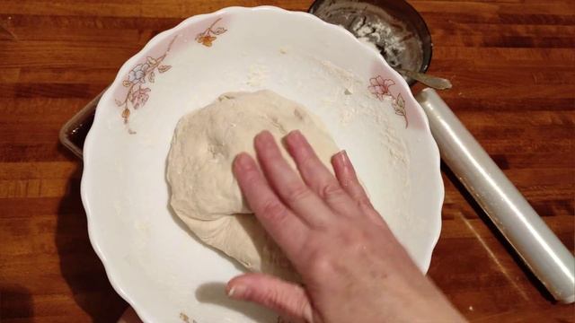 Все ищут этот рецепт! Пирожки с повидлом, ВОЗДУШНЫЕ КАК ПУХ! | Тесто дрожжевое на кефире! смотреть онлайн