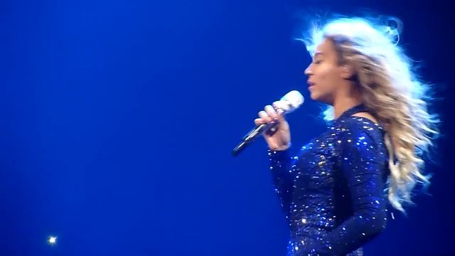 1+1 - Beyonce Live In Toronto - Katie McMillin