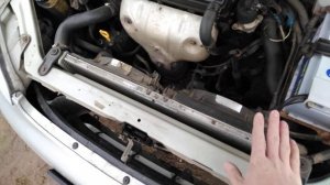 Проверка уровня антифриза, и зачем он нужен.