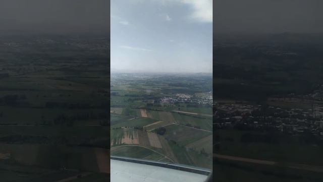 Посадка самолёта компании tezjet, Киргизия смотреть онлайн