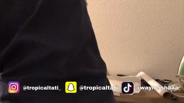 Watch me CUSTOMIZE my SENIOR ‘23 outfit смотреть онлайн