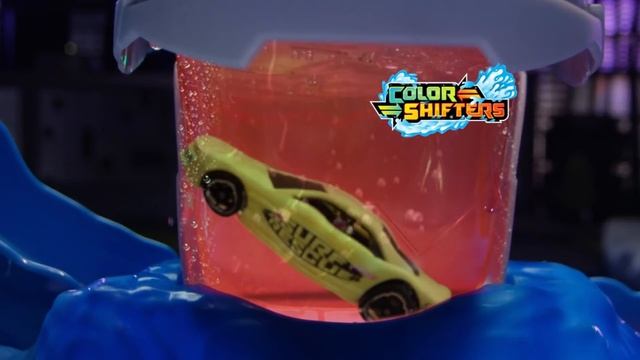 Hot Wheels™ Robo Shark Frenzy Play Set + HW MEGA смотреть онлайн