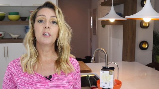 In-home review: Wiz Edison/filament smart bulbs and Motion Sensor смотреть онлайн