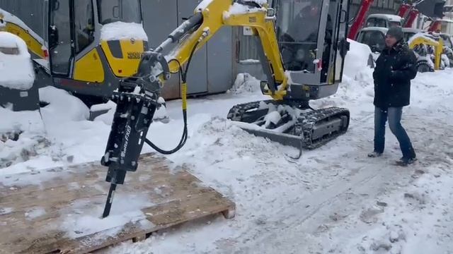 Мини экскаватор Wacker Neuson ET24 смотреть онлайн