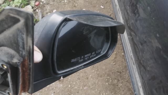 Как снять ветровое зеркало в Киа Спектра 2008г смотреть онлайн