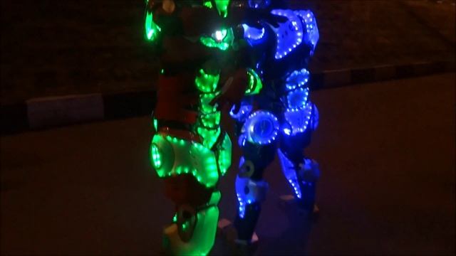 Светодиодный костюм Люминоида. смотреть онлайн