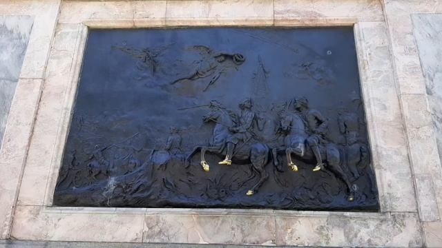 Памятники Петру 1 и Павлу 1. Прадед и Правнук. Мистический Петербург. смотреть онлайн
