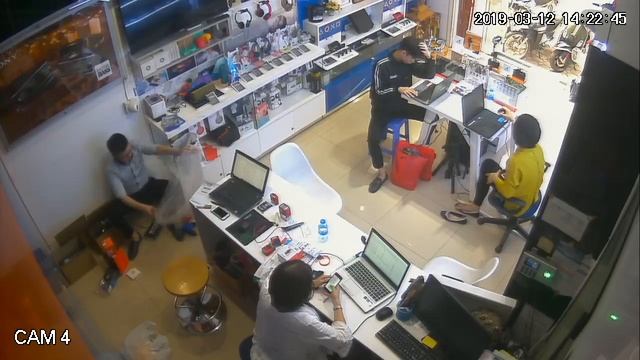 Camera đóng hàng LZD đơn 216735026044498 - Ngày 12/03 (1) смотреть онлайн