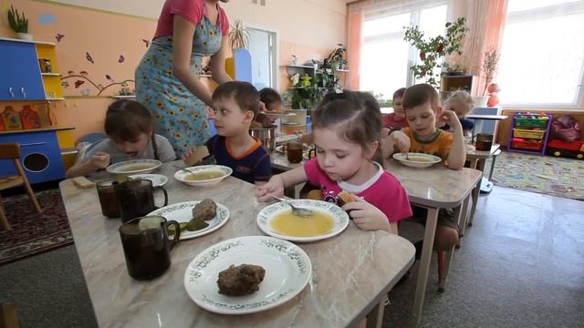 Детский сад  Обед