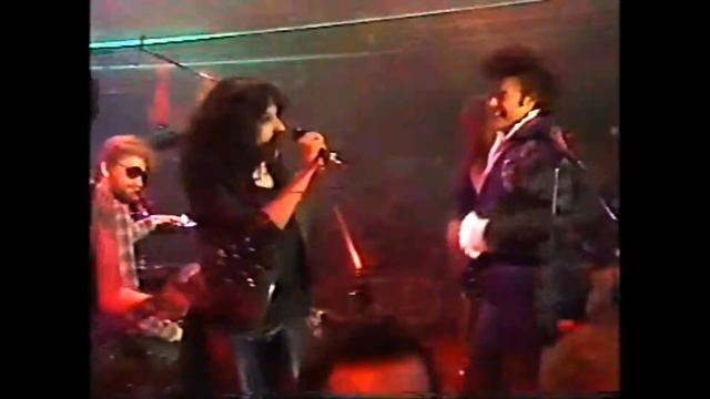 Gary Glitter / Girlschool - Leader Of The Gang смотреть онлайн