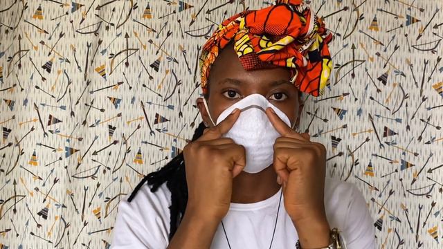 HOW TO WEAR THE FACE MASK CORRECTLY | PROTECTING AGAINST CORONAVIRUS смотреть онлайн