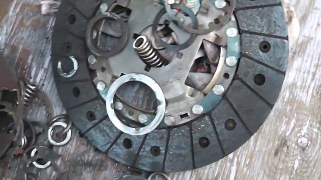 замена сцепления на Газели с каменским двигателем. смотреть онлайн