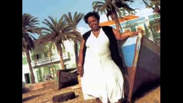 Cesária Évora, Petit Pays смотреть онлайн