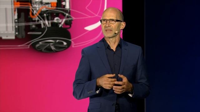 VW ID. Space Vizzion Reveal at LA Auto Show 2019 смотреть онлайн