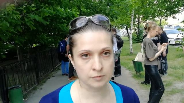 Никулинский суд. Депутат из "Тропарёво" в защиту задержанных на рейдерской стройке вора собянина. смотреть онлайн