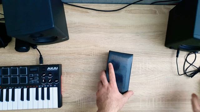 Unboxing Echobrain Delay and Afterglow Chorus by TC Electronics смотреть онлайн