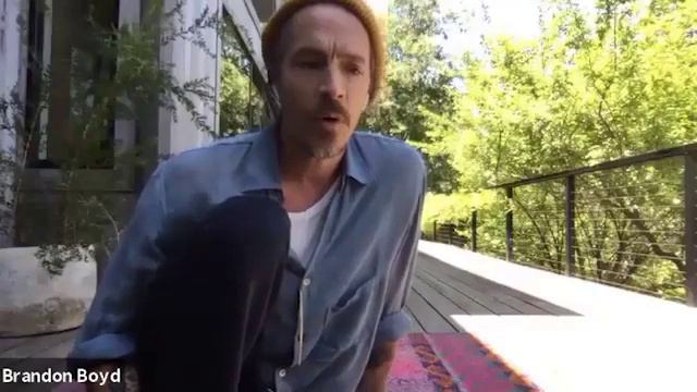 Brandon Boyd and Michael Einziger interview each other with Scott Lipps. 5/7/20 смотреть онлайн