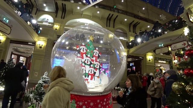 MOSCOW 2021. Новогодняя Москва 2021. Красная площадь. Как украсили ГУМ! New year in Moscow2021. GUM смотреть онлайн