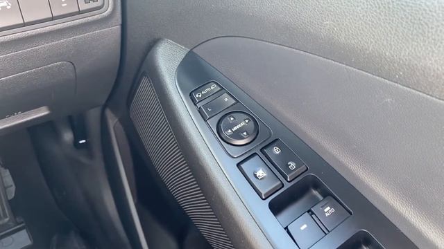 Hyundai Tucson 1.6 GDi Blue Drive SE Nav 5dr смотреть онлайн