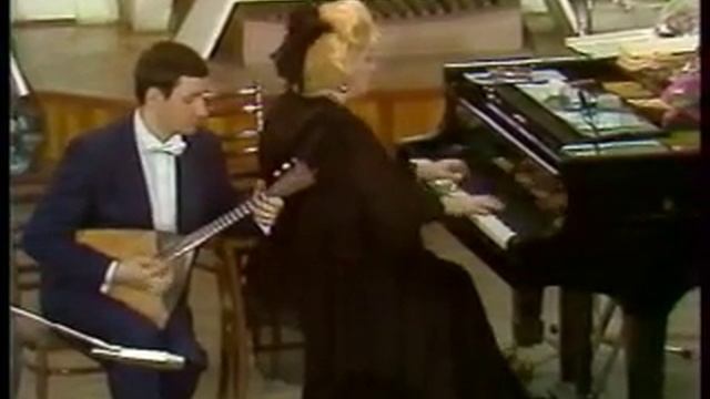 Балалайка. Михаил Логинов Наталья Синельникова 93г смотреть онлайн