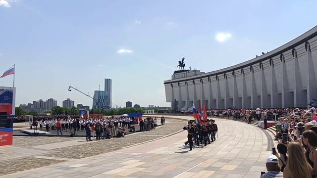 ⭐Парад кадет на Поклонной горе смотреть онлайн