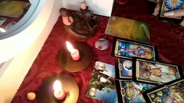 Кто живёт в Вашем Доме? Какие Энергии Вас окружают??? смотреть онлайн