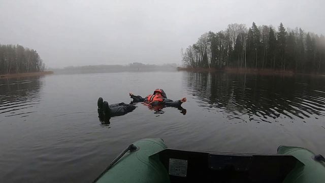 Костюм-поплавок для рыбалки.24.12.2019.Озеро Ардавас смотреть онлайн