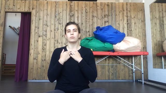 Мягкие техники раскрытия грудного отдела. Техника на ключице. смотреть онлайн