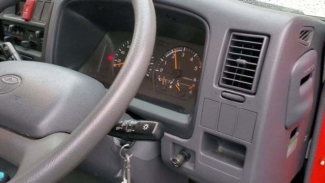 Toyota Toyoace 1998 4WD 6000km!!! смотреть онлайн