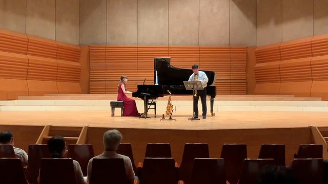 サン=サーンス：オーボエとピアノのためのソナタ作品166より第2楽章／C.Saint-Saëns : Sonata for oboe and piano, Op.166 mov.2 смотреть онлайн