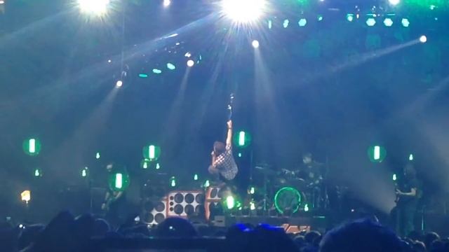 Pearl Jam at the Oracle Arena смотреть онлайн