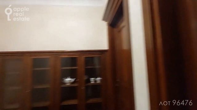 Квартира с паркингом: 125 кв.м в аренду. 3 комнаты. Авторский интерьер смотреть онлайн