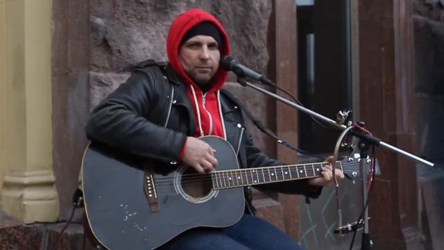 Чёрная мама (Oleg-Akula на Пушкинской площади) смотреть онлайн