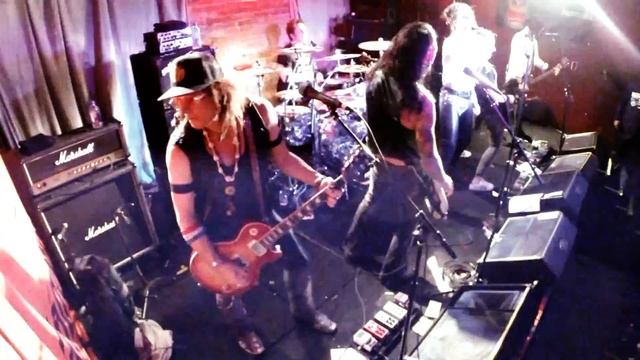 Cooper Band Rascals Live, Moline, Il. Raw and uncut....great rock set. смотреть онлайн