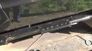 УАЗ-Патриот.Разбираю пороги от накладок.Обработка.