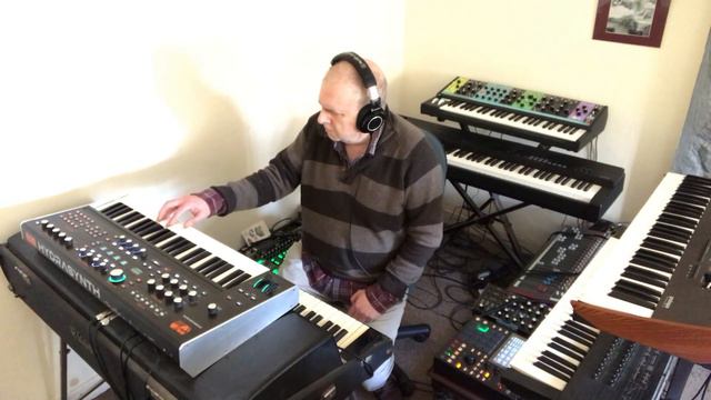 Icarus- dawless jam /Access Virus TI, ASM Hydrasynth, Korg Prologue, Delta Cep A, Arturia Microfrea смотреть онлайн