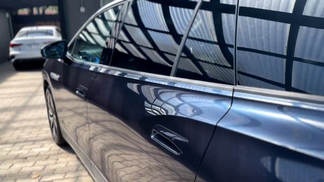 Volkswagen ID6 Crozz Pure Plus . 7 Plazas 2022 смотреть онлайн