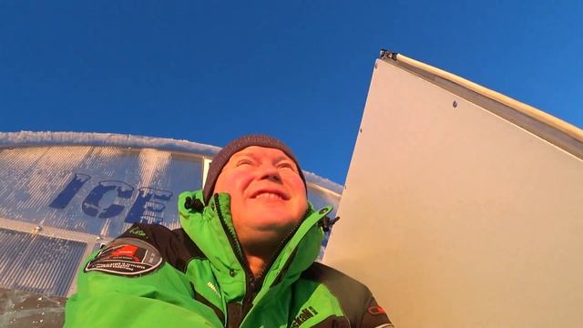 Домик для рыбалки на льду. Краткий обзор. #бизнесинструмент, #рыбалка, #IceHouse смотреть онлайн