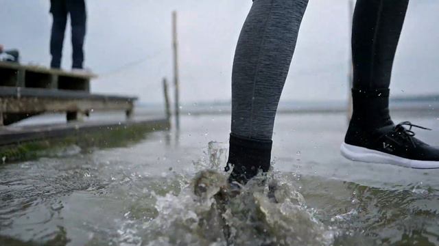 V-TEX waterproof shoes/ The Ultimate Waterproof Vegan Nanotech Shoes смотреть онлайн