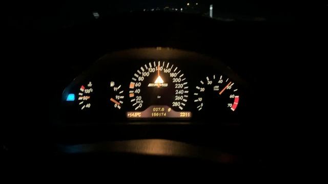 Mercedes E55 amg w210 0-200 km/h смотреть онлайн