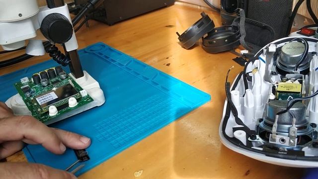 JBL pleylust не включается разборка ремонт смотреть онлайн