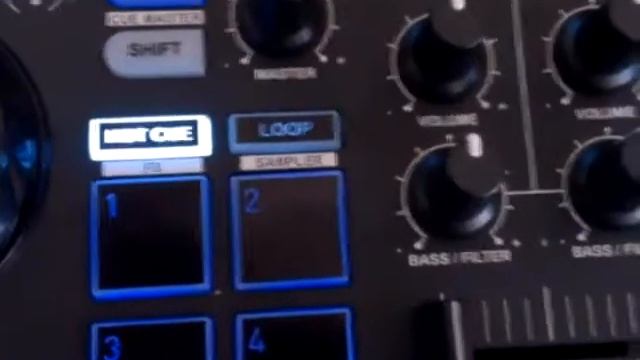 HERCULES DJ CONTROL STARLIGHT - WWW.DJINTHEPAST.IT смотреть онлайн