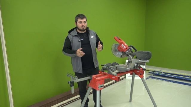 Обзор универсальной станины для торцовочной пилы Milwaukee MSL 1000 смотреть онлайн