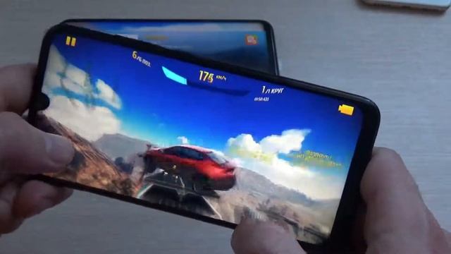 HONOR 10i VS XIAOMI REDMI NOTE 7//GAME TEST// без производительного режима хонор против сяоми смотреть онлайн