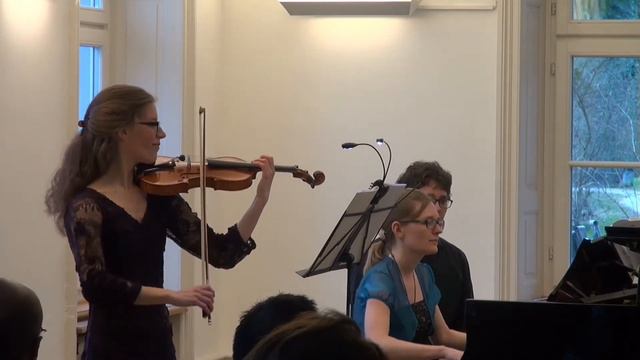 Lili Boulanger (1893-1918) - Cortège (1914) смотреть онлайн