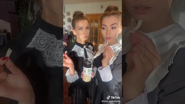 если гонка на велосипедах эта велогонка то гонка на самокатах эта... смотреть онлайн