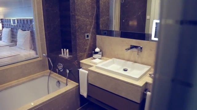 Radisson Blu Hotel Istanbul Sisli. Видеопрезентация отеля от Calypso Tour / Hotel video presentatio смотреть онлайн